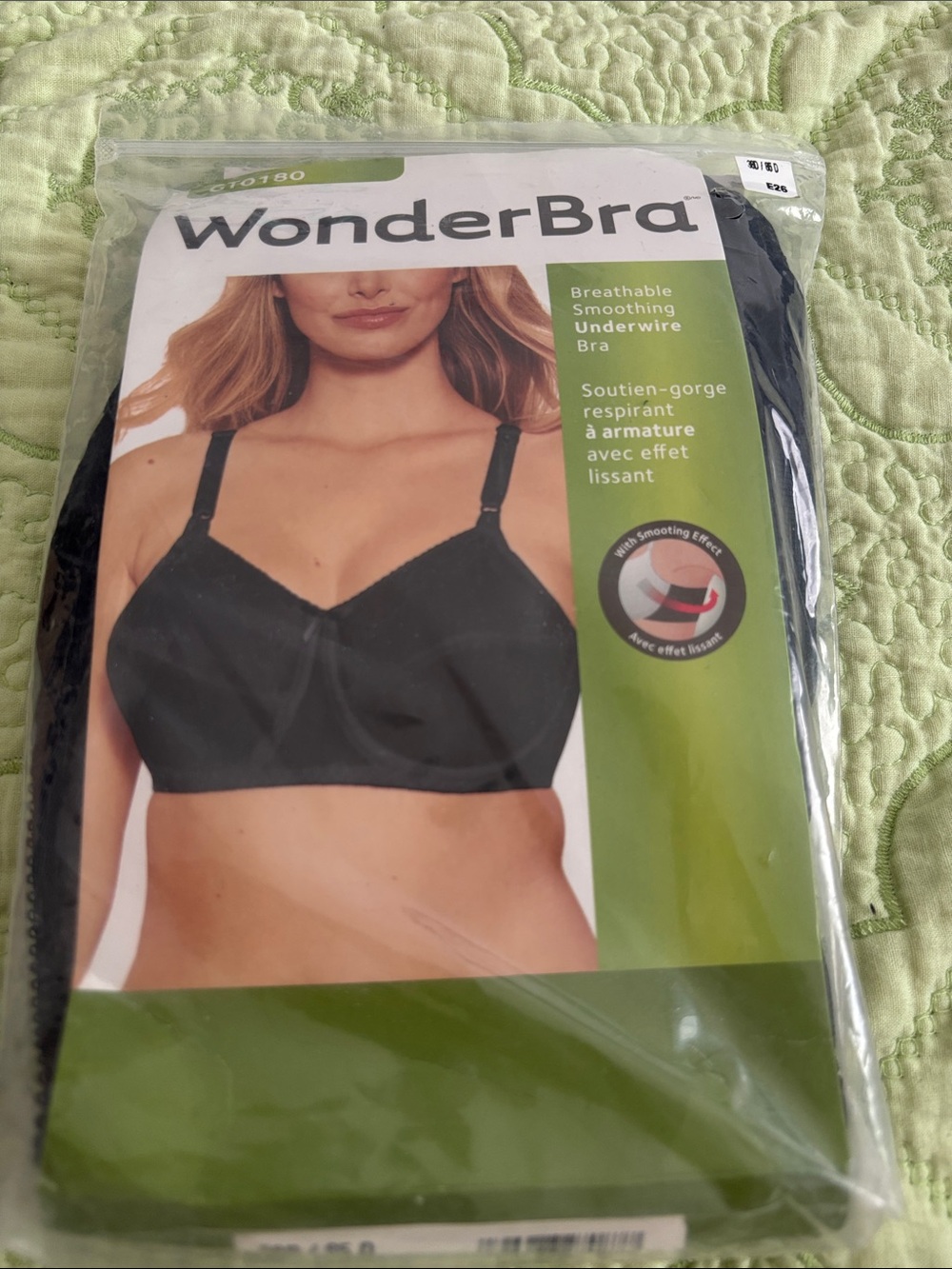 Wonderbra Black Breathable Smoothing Underwire Bra